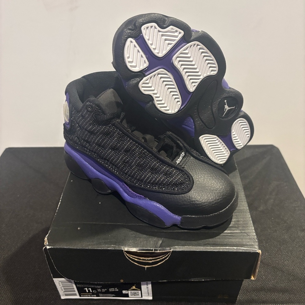 Jordan 13 court purple Kids' Basketball Shoes - Black and Purple